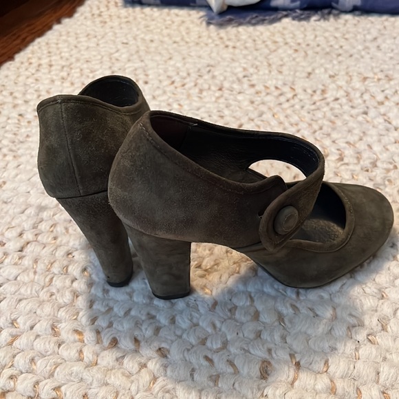 John Lewis UK | Forest Green Suede Heels | Size 5 1/2 - Picture 3 of 4